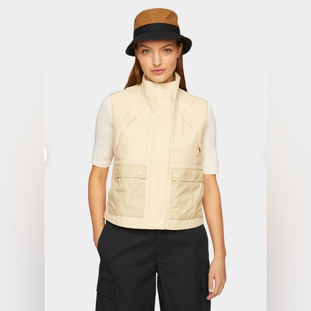 NWT Tilley Utility Vest Women’s XL